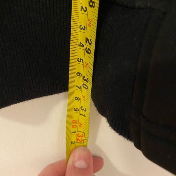 Large black long jacket hoodie basic black warm squishy pockets women’s coat - Picture 9 of 11